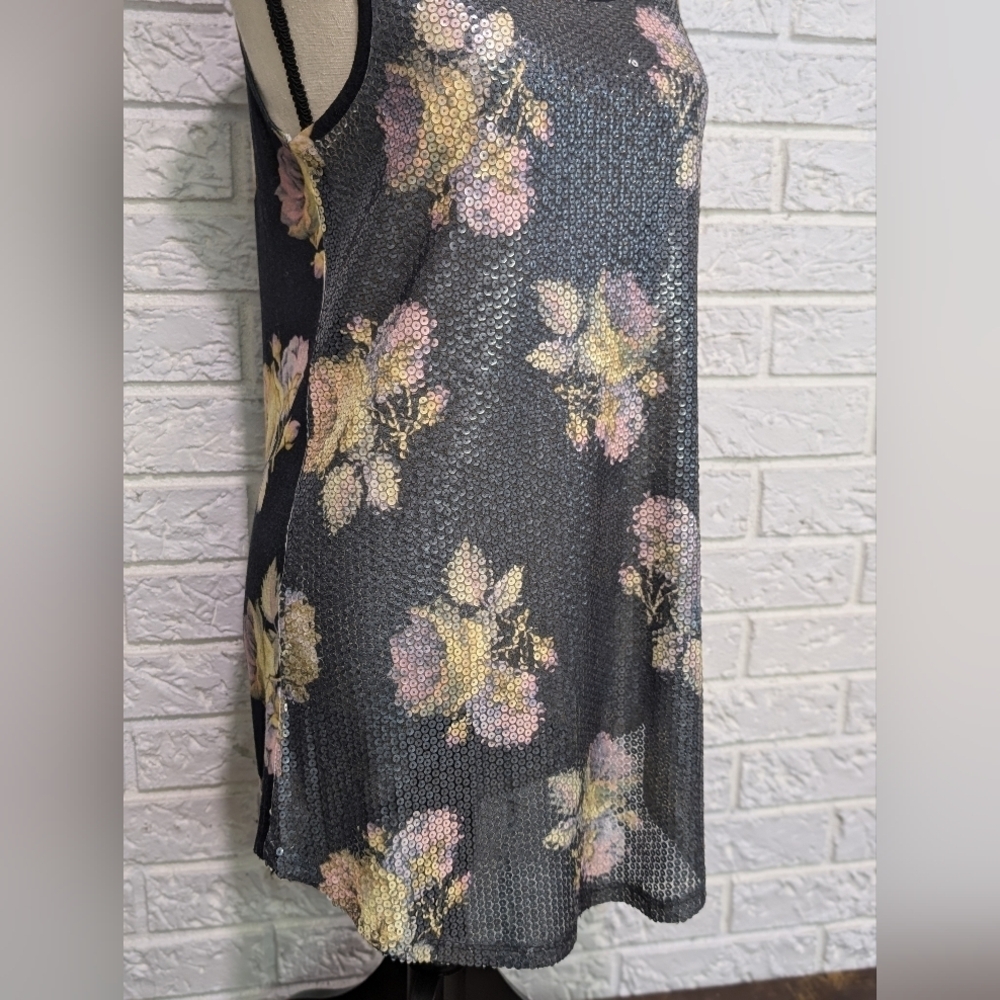 Anthropologie Silence + Noise Sequin Front Floral Scoop Neck Tunic Tank Top Sz M - Picture 6 of 9